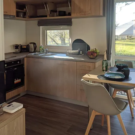 Holiday Tinyhaus Am See By Interhome 別荘 ヴェムディンク